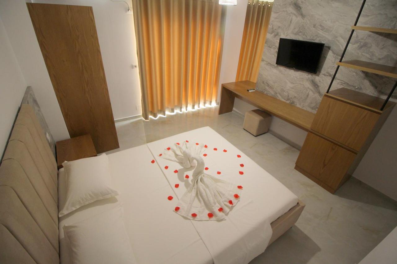 Hotel Four Islands Ksamil Buitenkant foto