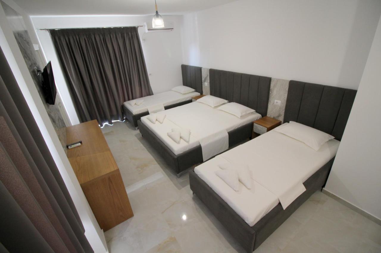Hotel Four Islands Ksamil Buitenkant foto