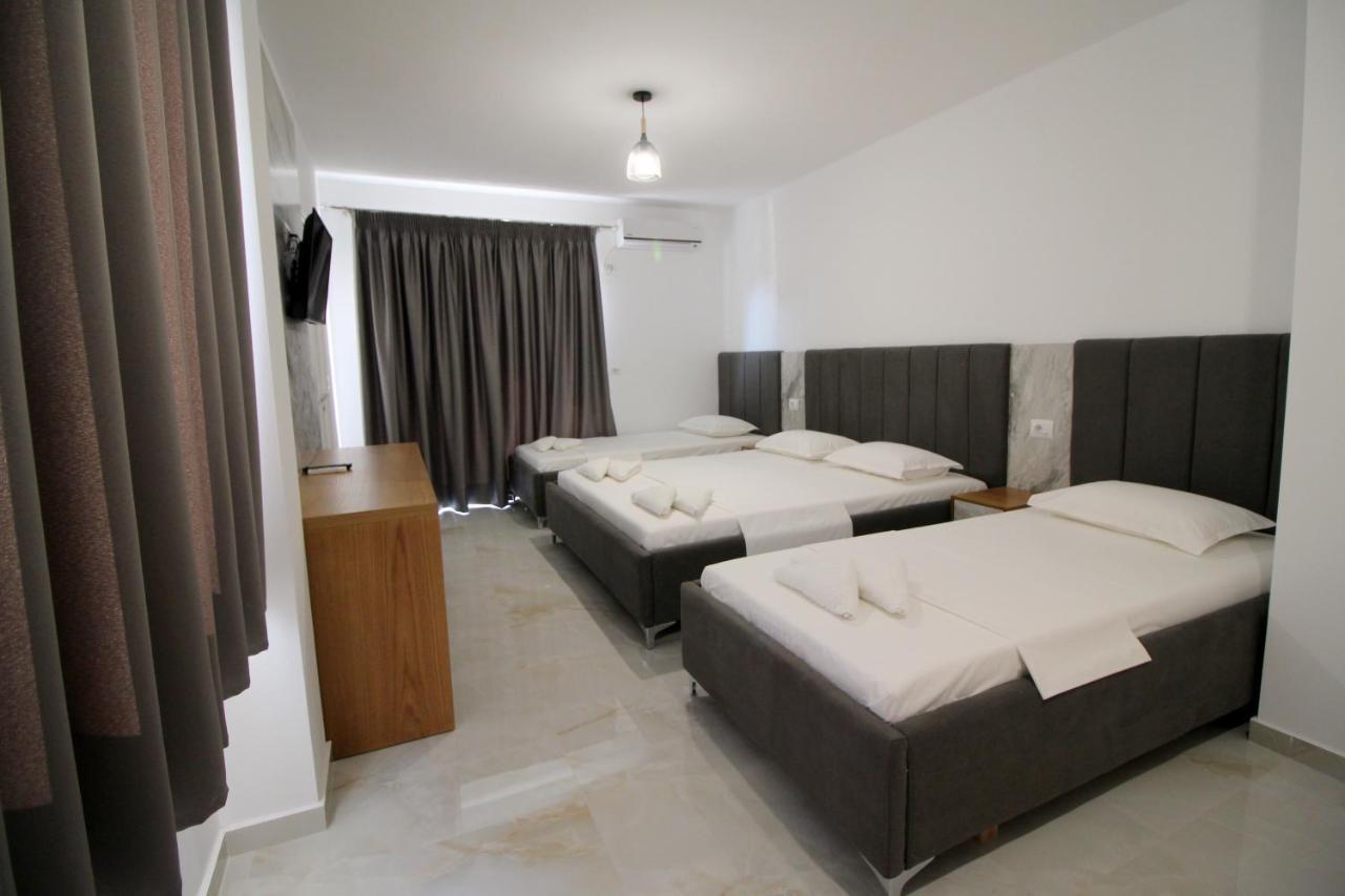 Hotel Four Islands Ksamil Buitenkant foto