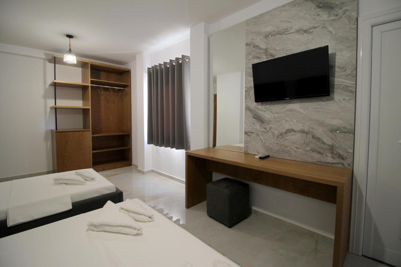 Hotel Four Islands Ksamil Buitenkant foto