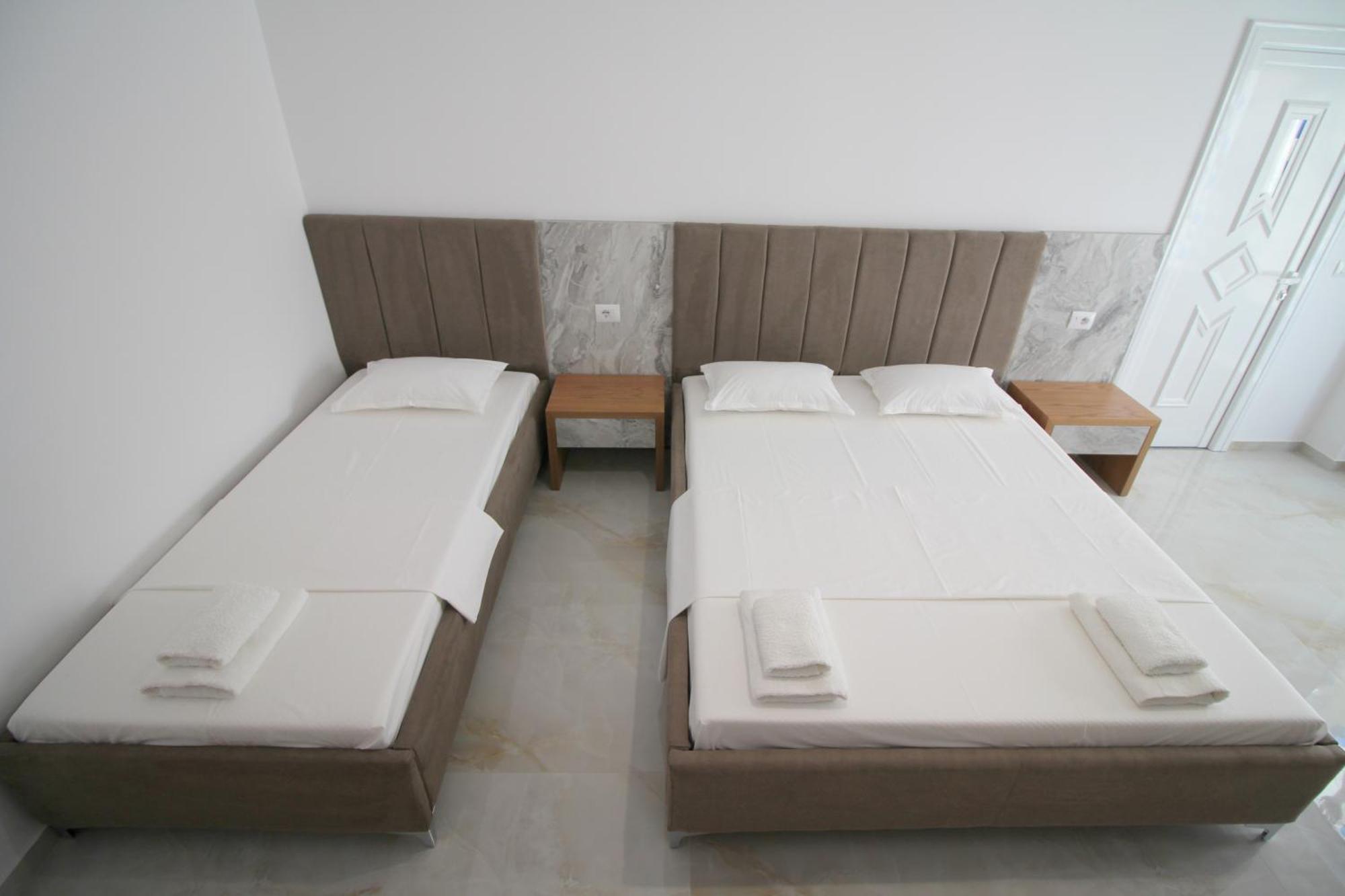 Hotel Four Islands Ksamil Buitenkant foto