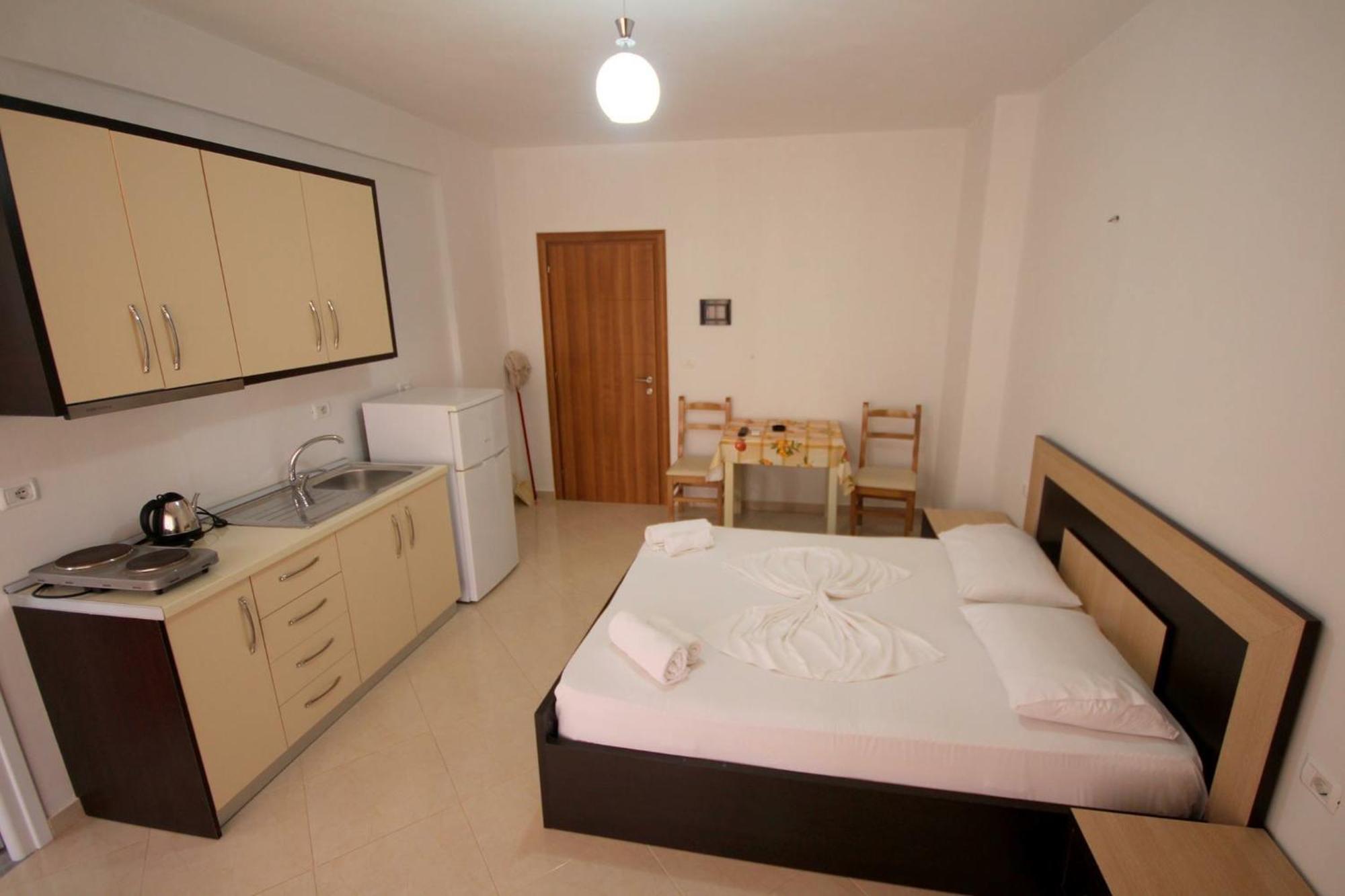 Hotel Four Islands Ksamil Buitenkant foto